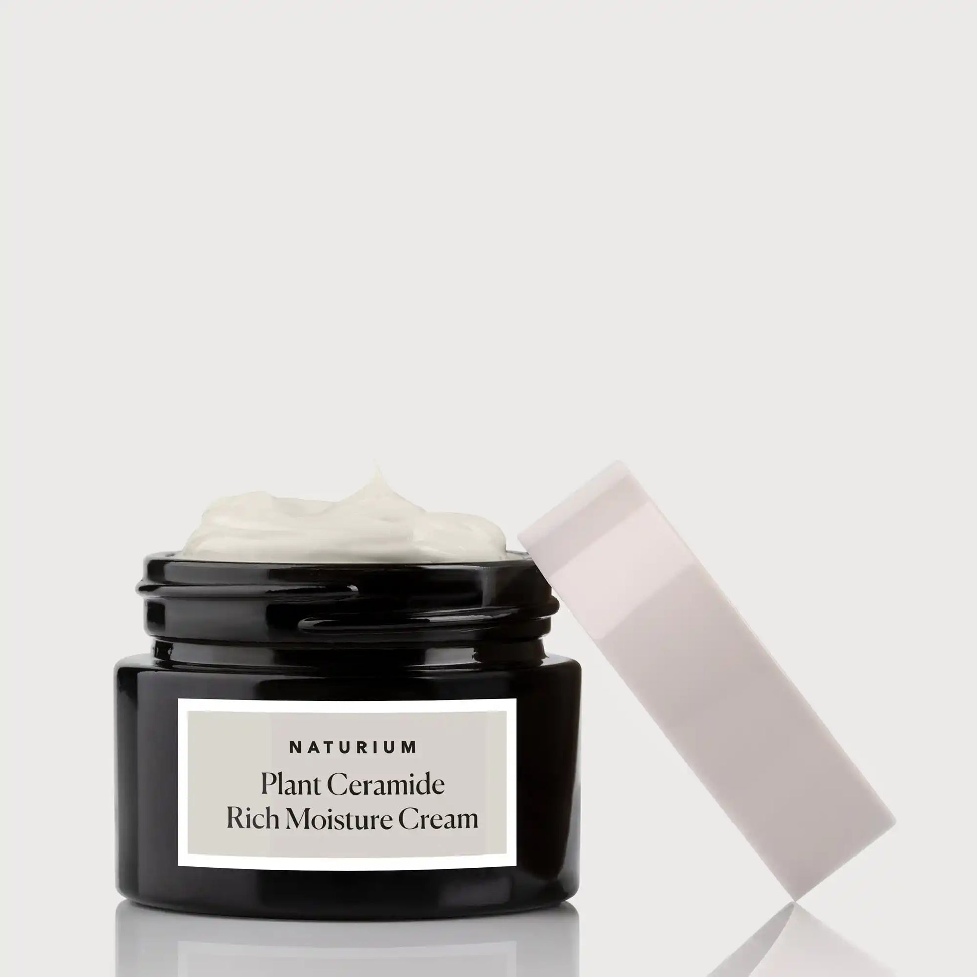 plant-ceramide-rich-moisture-cream-j3 NATR_Catalog_PCRM-Cream-CapOff.webp
